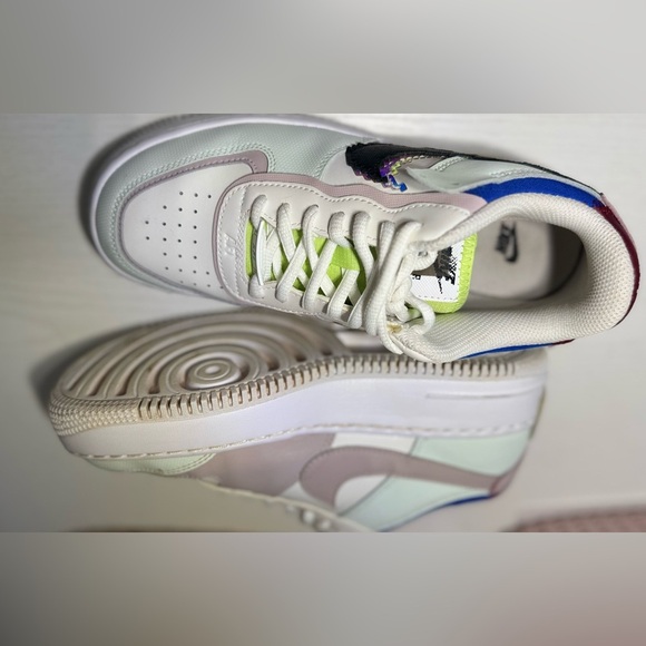 Nike Air Force 1 Low Shadow 8 Bit Barely Green - Picture 2 of 15